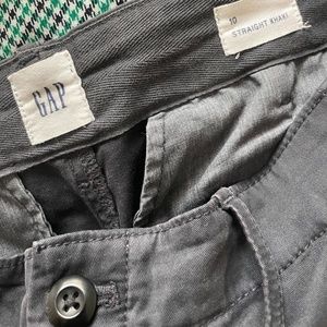 Gap Straight Khaki